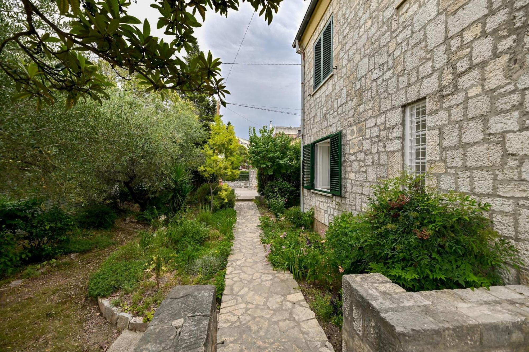 Apartman Maraska Zadar Eksteriør bilde
